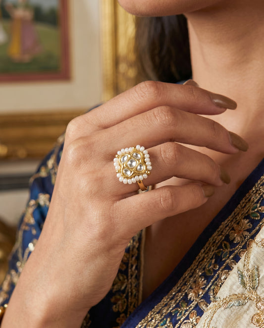 Jharoka Small basic ring | Vama Gears