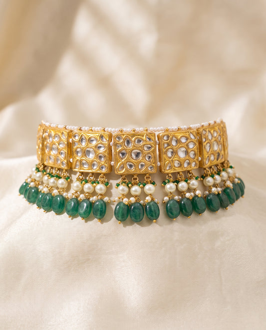 Handcrafted 22kt Gold Rectangle Choker Set with 8 Carat Certified Syndicate Polki in Rectangular Motif Thapa Work