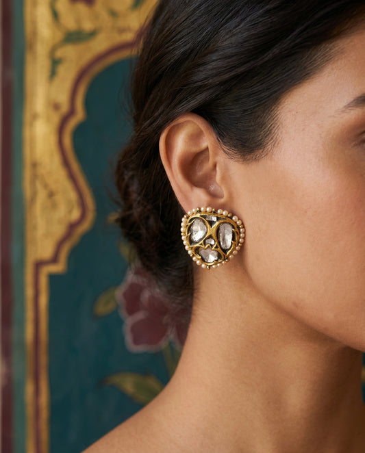 Handcrafted 22kt Gold Triangle Studs with 3 Carat Certified Syndicate Polki in Geometric Thapa Work