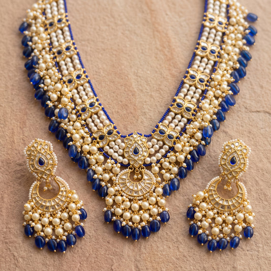 Handcrafted 22kt Gold V Haar Set with 6 Carat Certified Syndicate Polki in Elegant V-Drop Thapa Work