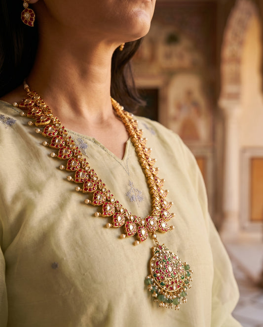 Mango Maala with Pendant