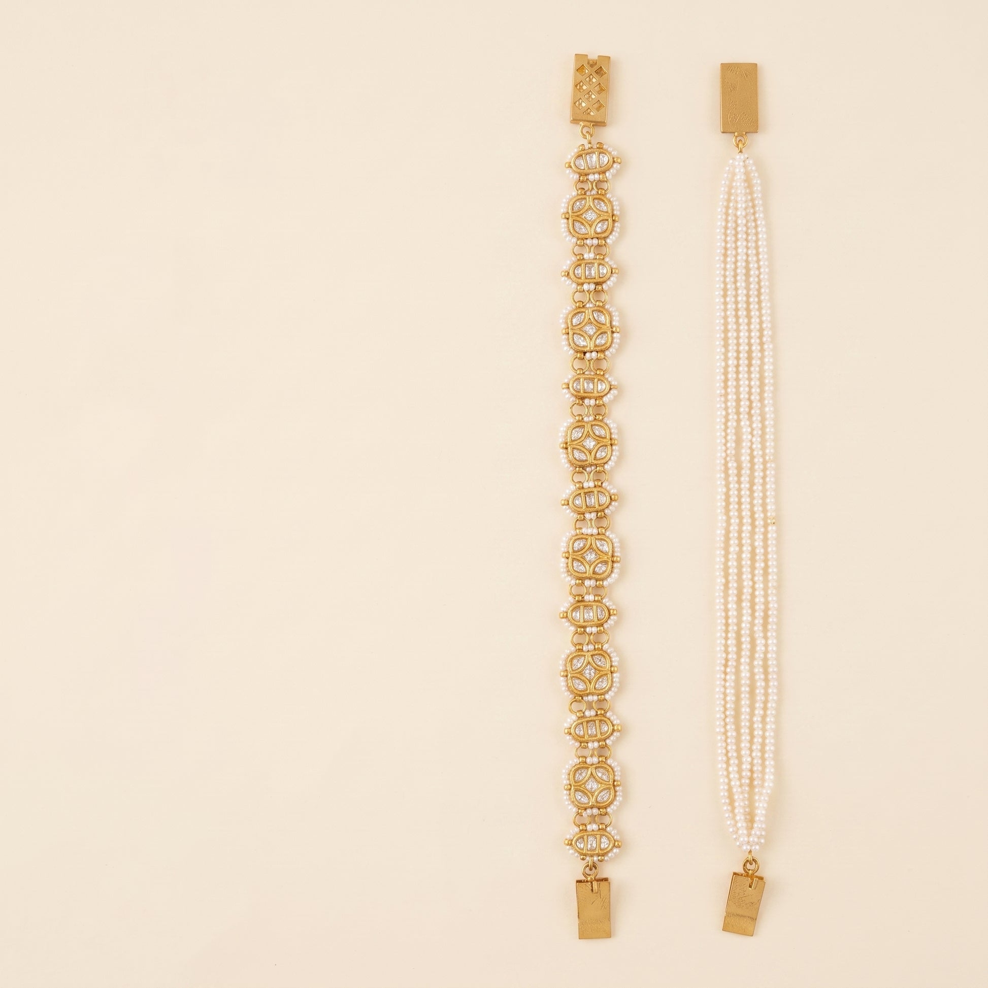 Handcrafted 22kt Gold Bracelet cum Choker with 2 Carat Certified Syndicate Polki in Versatile Thapa Work