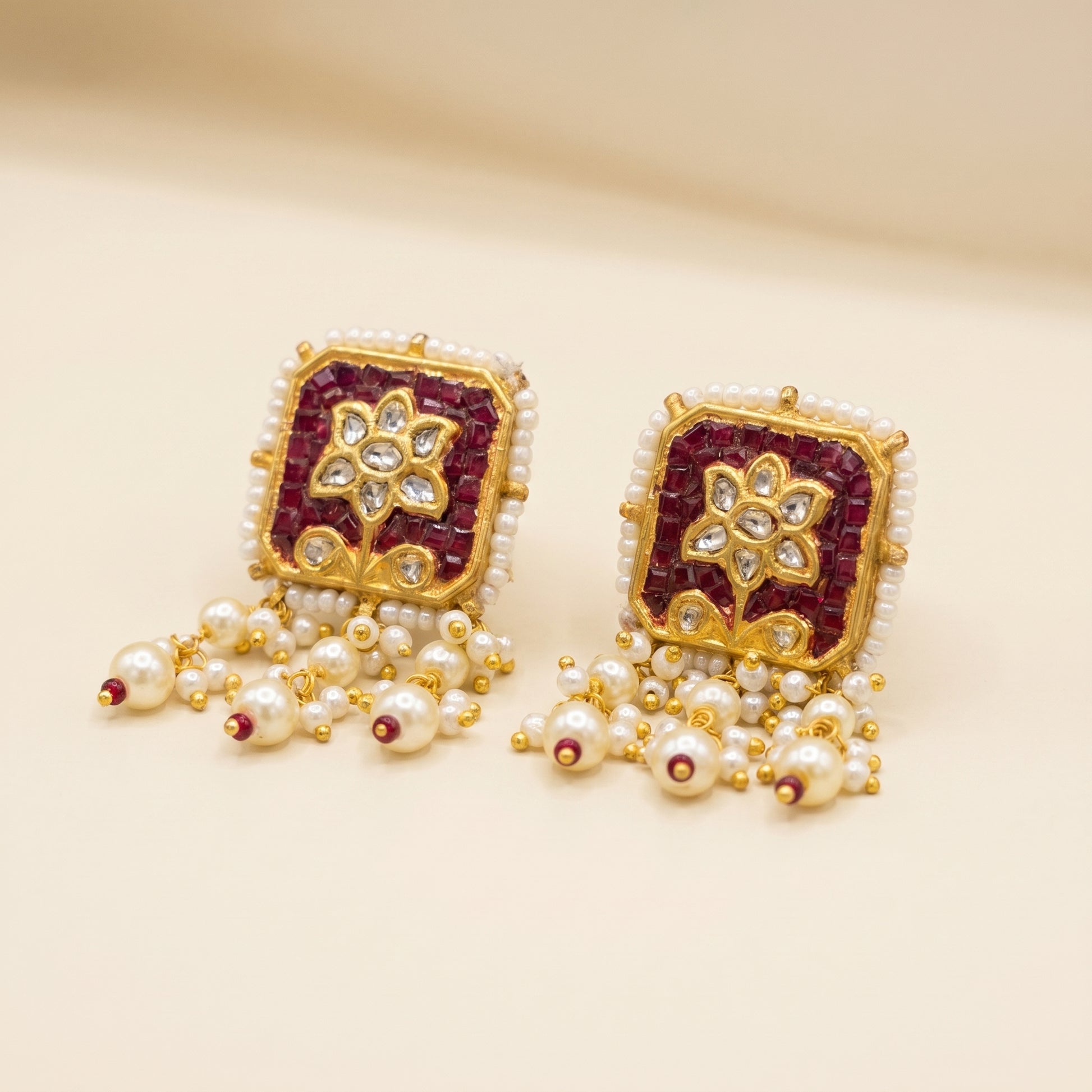 Jharoka Red square flower earrings | Vama Gears