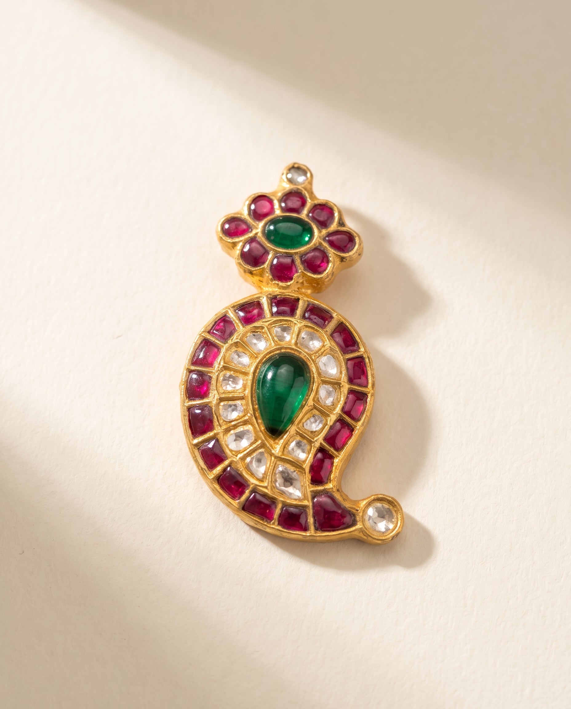 Handcrafted 22kt Gold Mango Leaf Pendant with 2 Carat Certified Syndicate Polki in Mango and Leaf Motif Thapa Work