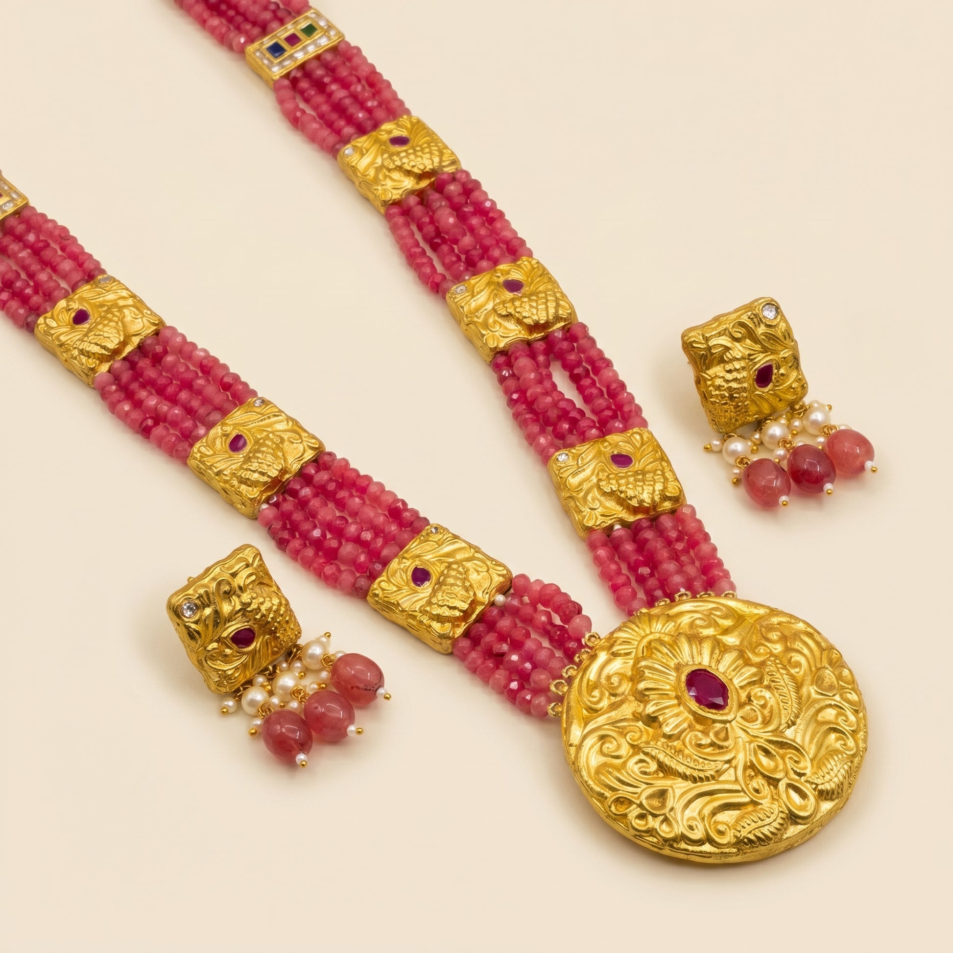Jharoka Pink round haar set | Vama Gears