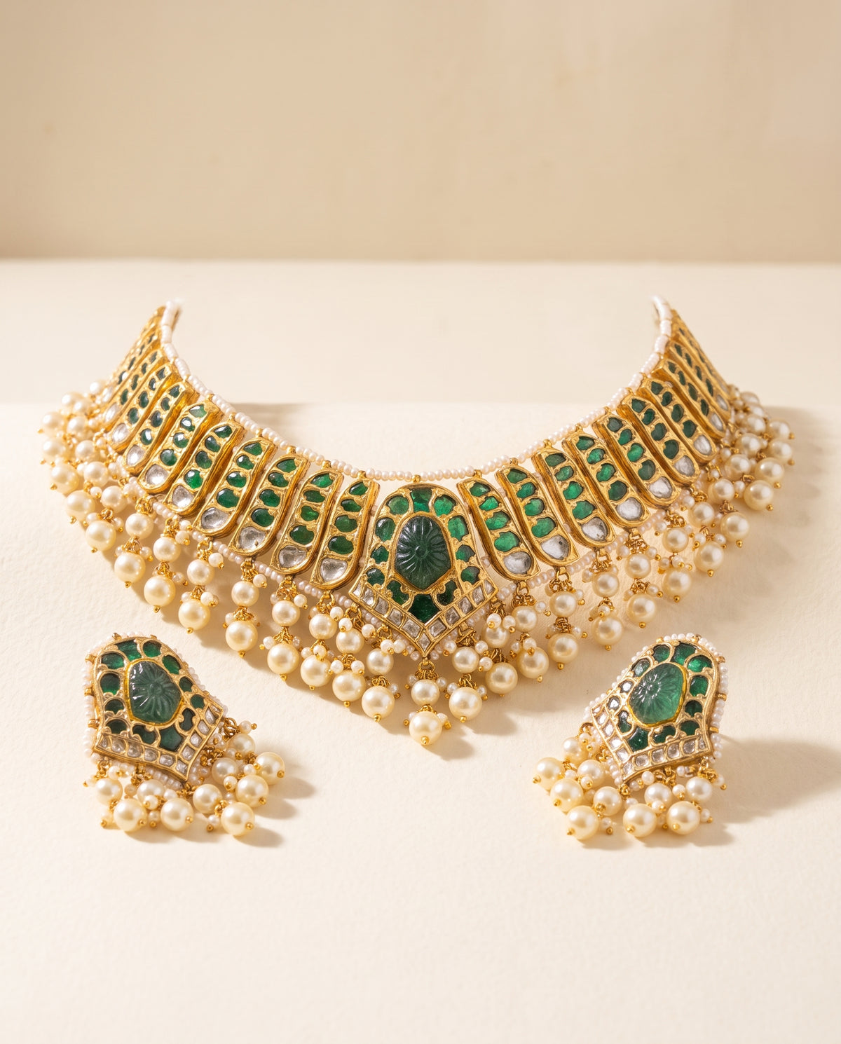 Handcrafted 22kt Gold Green Emerald Set with 7 Carat Certified Syndicate Polki and Emerald Green Semi Precious Stones in Thapa Work
