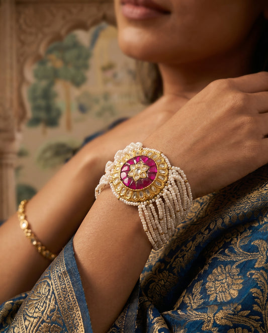 Jharoka Flower stone pink bracelet | Vama Gears