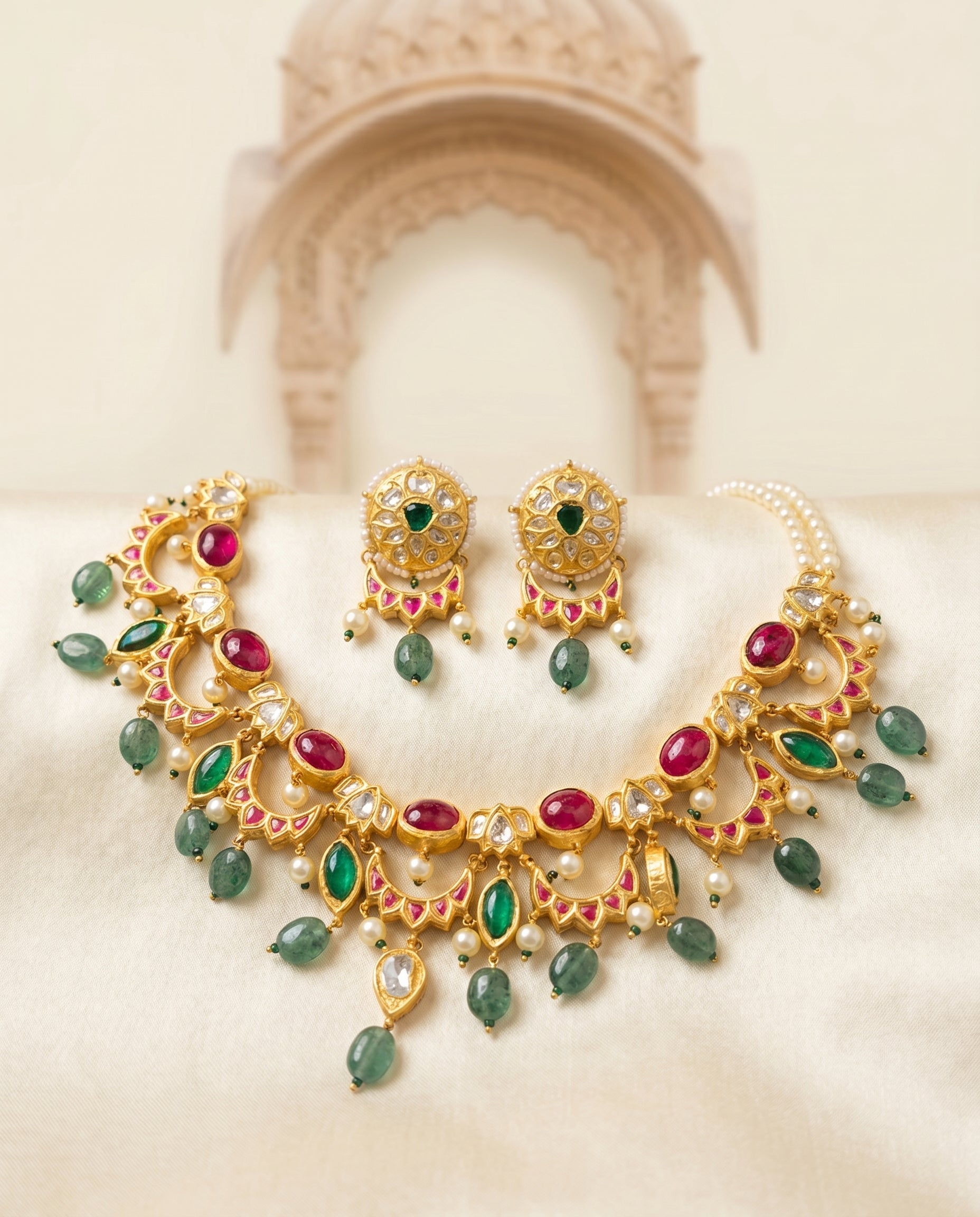 Jharoka Moon reversible set | Vama Gears