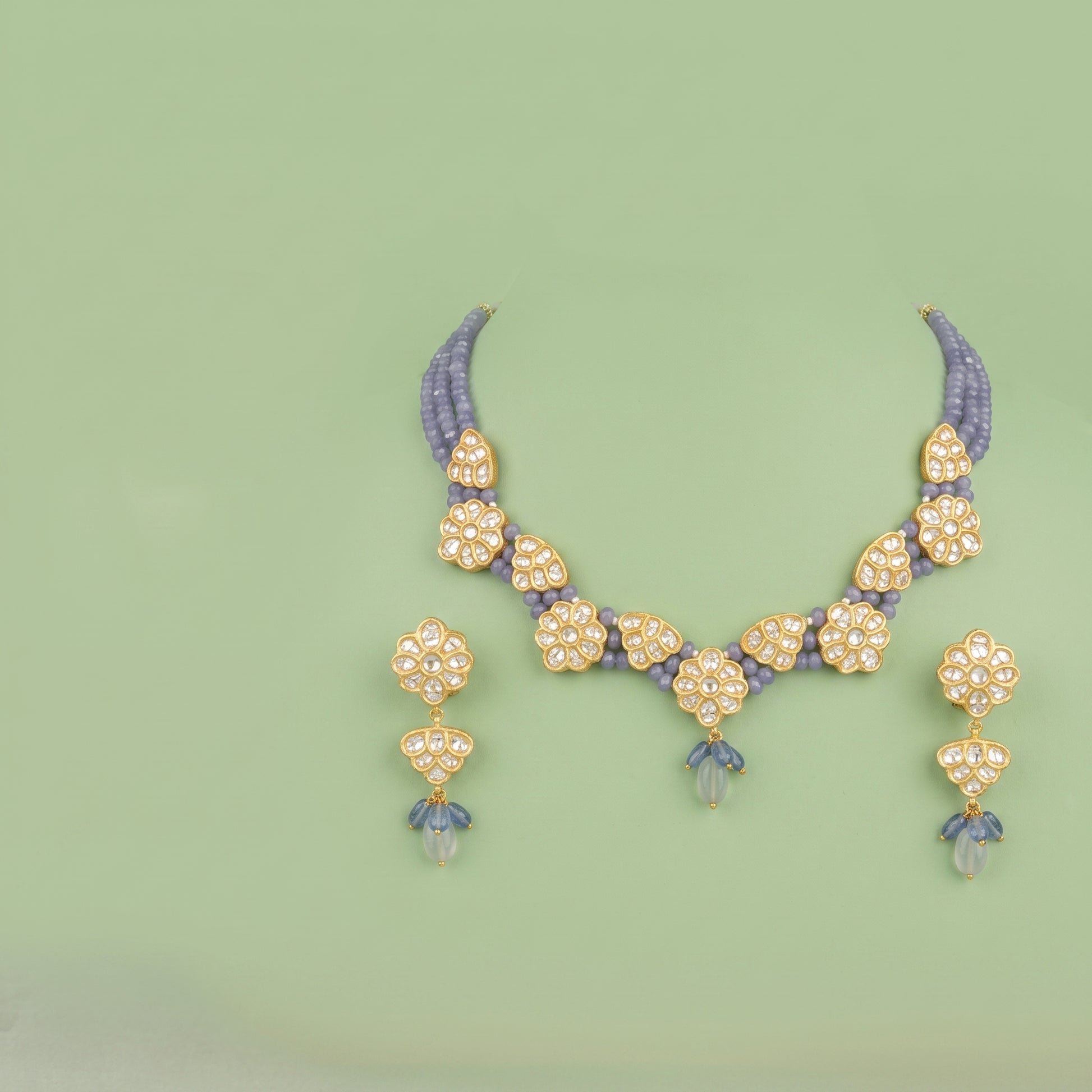 Handcrafted 22kt Gold Jakarti Set with 7 Carat Certified Syndicate Polki in Thapa Work
