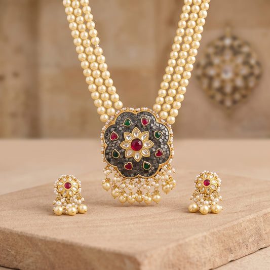 Handcrafted 22kt Gold Black Pendant Set with 6 Carat Certified Syndicate Polki and Black Semi Precious Stones in Thapa Work
